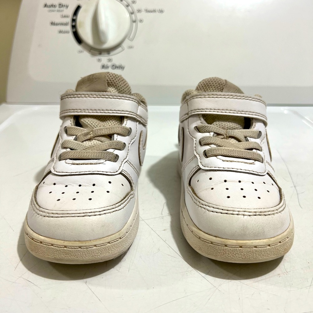 White Nike Court Borough Low 2 Toddler Size8